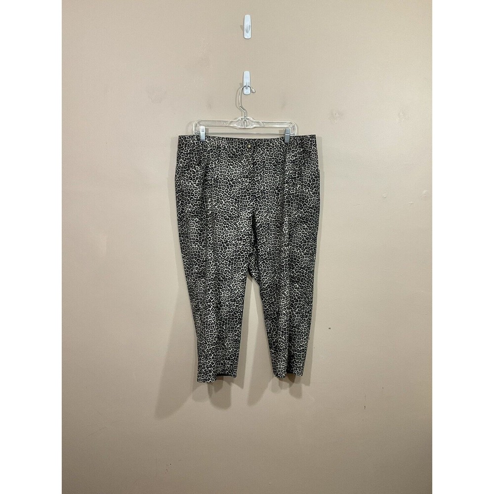 Chicos Weekends Womens Animal Print Crop Pants 3 (XL/16) Beige Black Leopard